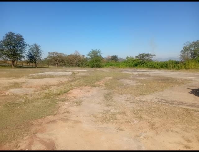 10,000M² INDUSTRIAL YARD TO LET IN ROCKY DRIFT